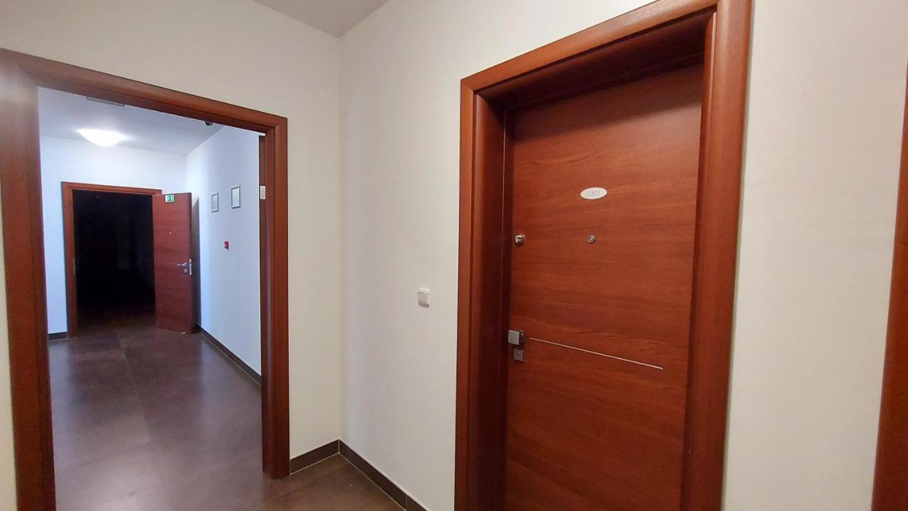 Apartment Moser 1303 卡罗维发利 外观 照片
